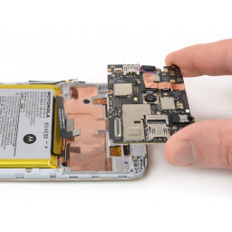 Сборка материнской платы Motorola Moto E4 Plus